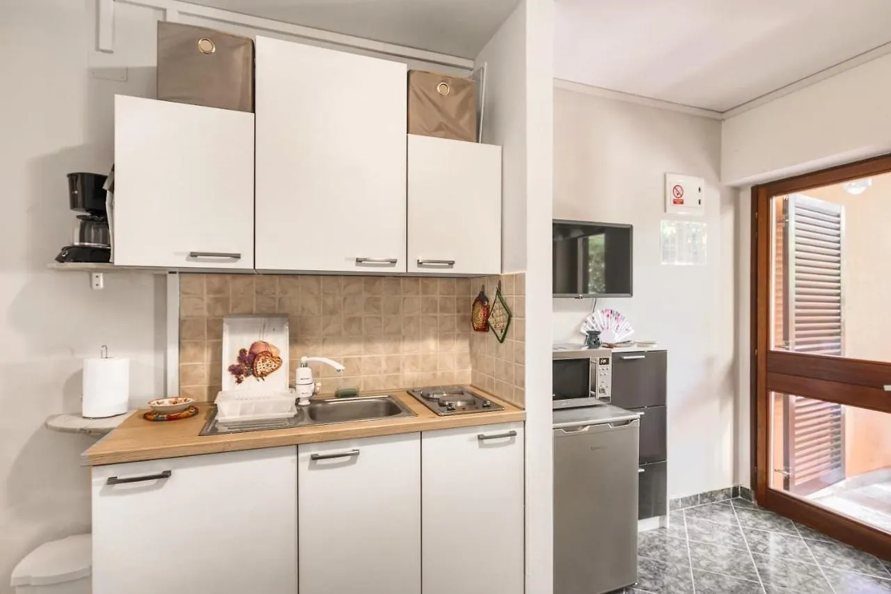 Orhideja Apartment With Private Backyard Premantura Croatia
